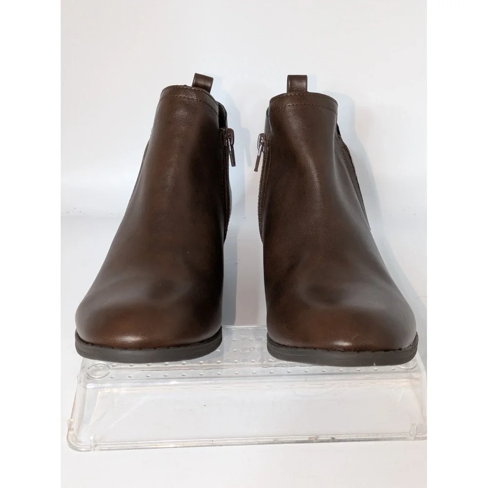 Sun + Stone Women's Size 9 Brown Ankle Boots Side Zip Low Heel Booties